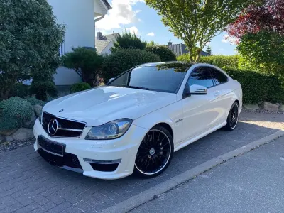 Gebraucht Mercedes C63 AMG AMG 457 PS (336 kW) 2014 Weiß Coupé