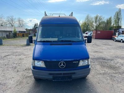 Mercedes Sprinter