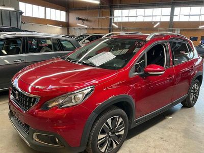 Rot Gebraucht 2017 Peugeot 2008 Allure SUV | 10.990 € (Fairer Preis)