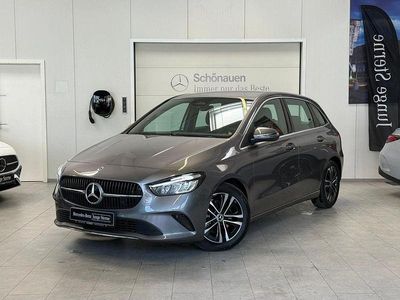 Usata Mercedes B200 Progressive 163 CV (119 kW) 2024 Grigio Monovolume