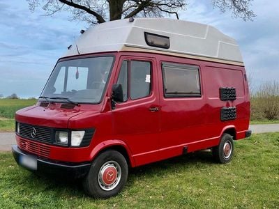 Usata Mercedes T1 95 CV (69 kW) 1988 Rosso Furgone
