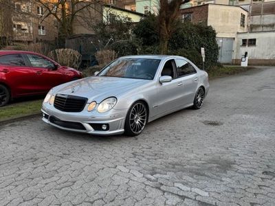 Mercedes E500