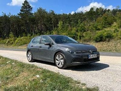 Gebraucht VW Golf VII Style 150 PS (110 kW) 2021 Grau Kleinwagen