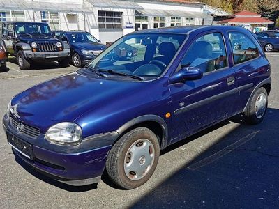 Usata Opel Corsa 65 CV (47 kW) 2001 Blu Utilitaria
