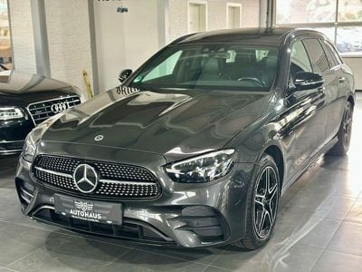 Usata Mercedes E300 AMG 306 CV (225 kW) 2021 Grigio Berlina