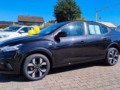 Neu Dacia Logan Journey 91 PS (66 kW) 2025 Schwarz Limousine