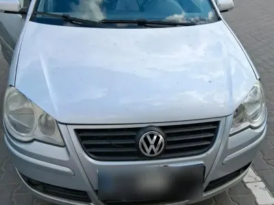 Gebraucht VW Polo 80 PS (58 kW) 2009 Silber Kleinwagen