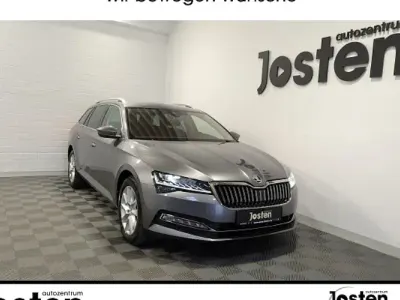 Gebraucht Skoda Superb Style 150 PS (110 kW) 2024 Grau Kombi