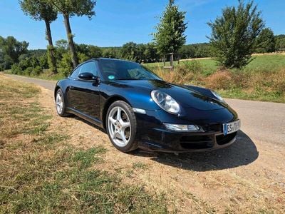 Porsche 911 Carrera