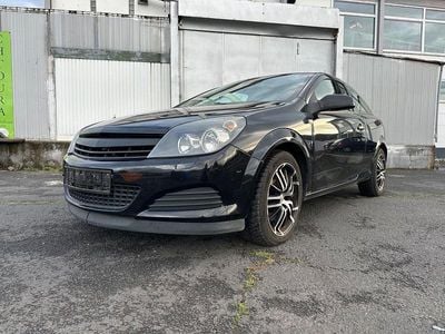Opel Astra GTC