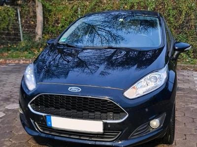 Gebraucht Ford Fiesta SYNC Edition 80 PS (58 kW) 2016 Schwarz Kleinwagen
