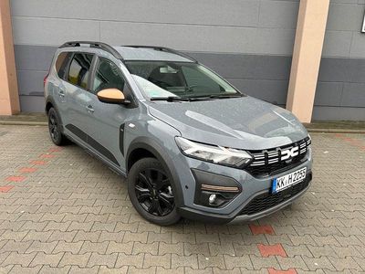 Gebraucht Dacia Jogger Extreme 110 PS (80 kW) 2024 Grau Van / Kleinbus