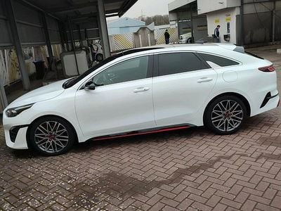 Kia ProCeed GT