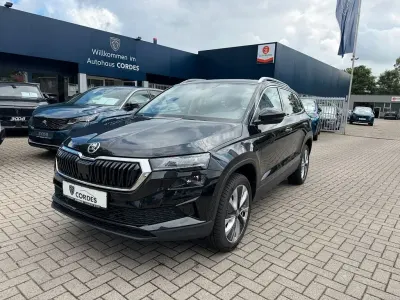 Gebraucht Skoda Karoq Style 150 PS (110 kW) 2023 Schwarz SUV