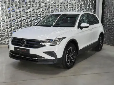 Gebraucht VW Tiguan Active 150 PS (110 kW) 2021 Weiß SUV