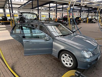 Mercedes C200