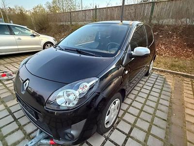 Second-hand Renault Twingo Night&Day 75 CP (55 kW) 2012 Negru Hatchback