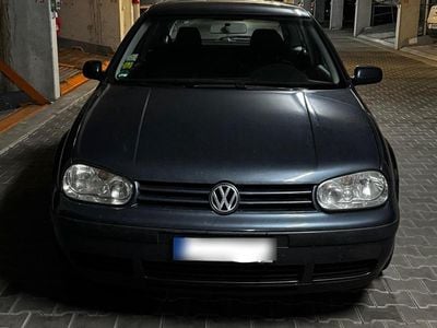 VW Golf IV
