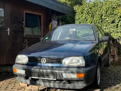 Gebraucht VW Golf III 60 PS (44 kW) 1994 Blau Kleinwagen