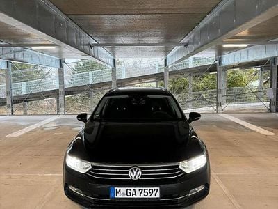 Schwarz Gebraucht 2018 VW Passat Comfortline Kombi | 13.500 € (Guter Preis)