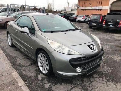 Gebraucht Peugeot 207 CC Roland Garros 150 PS (110 kW) 2008 Grau Cabrio