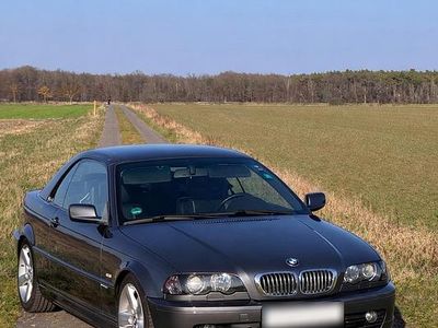 Gebraucht BMW 318 Cabriolet 143 PS (105 kW) 2002 Grau Cabrio