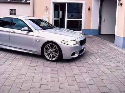 BMW M550
