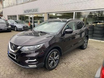 Violett Gebraucht 2019 Nissan Qashqai N-Connecta SUV | 14.490 € (Fairer Preis)