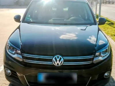 Gebraucht VW Tiguan Cup 177 PS (130 kW) 2014 Schwarz SUV