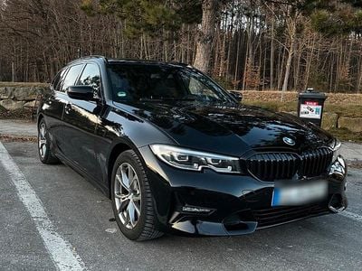 Gebraucht BMW 320e Sport Line 198 PS (145 kW) 2021 Schwarz Kombi