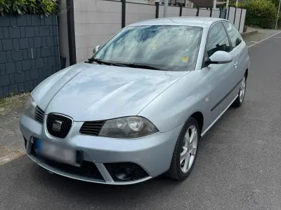 Gebraucht Seat Ibiza 86 PS (63 kW) 2009 Silber Kleinwagen