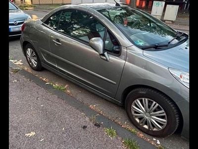 Gebraucht Peugeot 207 CC Roland Garros 110 PS (80 kW) 2007 Grau Cabrio