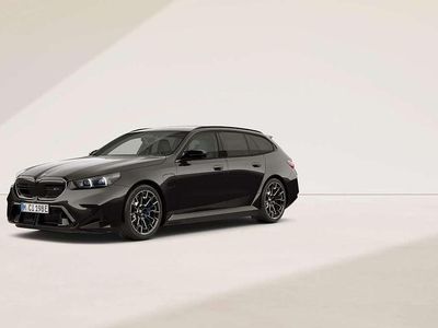 Nuova BMW M5 Performance 727 CV (534 kW) 2026 Nero Station wagon
