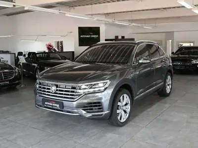 Gebraucht VW Touareg Elegance 231 PS (169 kW) 2019 Grau SUV
