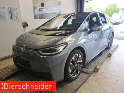 Gebraucht VW ID.3 Pro Performance 150 kW (204 PS) 2023 Blau Kleinwagen