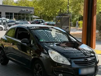 Gebraucht Opel Corsa 79 PS (58 kW) 2009 Schwarz Kleinwagen