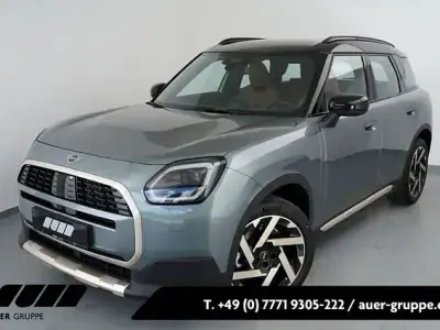 Second-hand Mini Countryman 156 CP (114 kW) 2025 Verde SUV