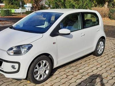 Weiß Gebraucht 2016 VW up! move up! Kleinwagen | 6.450 € (Fairer Preis)