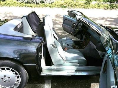 Gebraucht Mercedes SL300 190 PS (139 kW) 1991 Schwarz Cabrio