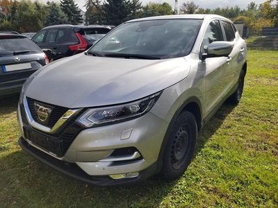 Gebraucht Nissan Qashqai Tekna 131 PS (96 kW) 2017 Grau SUV