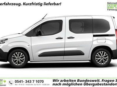 Neu Fiat Doblò 131 PS (96 kW) 2025 Gelato weiss Van / Kleinbus