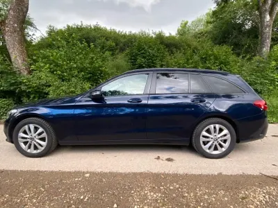 Gebraucht Mercedes C180 116 PS (85 kW) 2015 Blau Coupé