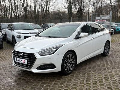 Weiß Gebraucht 2016 Hyundai i40 Limousine | 8.500 € (Fairer Preis)