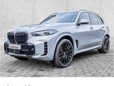 Grau Gebraucht 2024 BMW X5 Comfort Edition SUV | 74.995 € (Guter Preis)