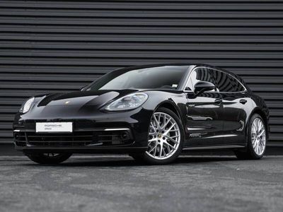 Porsche Panamera 4