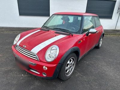 Usata Mini Cooper 90 CV (66 kW) 2006 Rosso Utilitaria