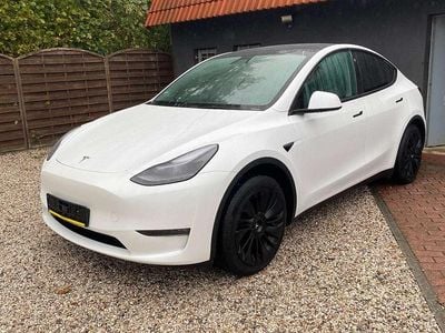 Weiß Gebraucht 2023 Tesla Model Y SUV | 36.990 € (Fairer Preis)
