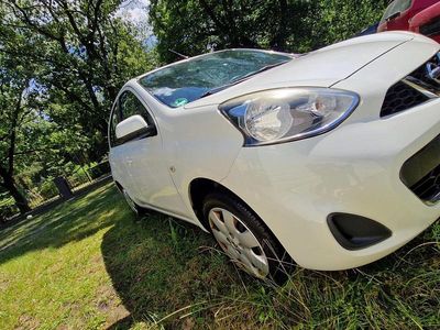 Gebraucht Nissan Micra 80 PS (58 kW) 2013 Weiß Kleinwagen