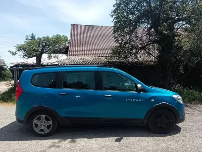 Gebraucht Dacia Lodgy Stepway 102 PS (75 kW) 2019 Blau Van / Kleinbus
