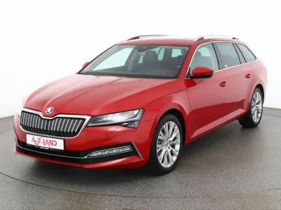 Używany Skoda Superb 218 KM (160 kW) 2021 Czerwony Kombi
